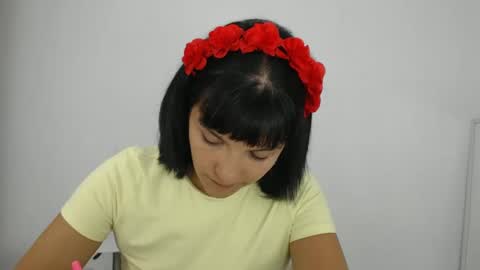 Snapshot of lamorarebelde chatting on 1, 2, 2025 J e n a All Days UTC -5 2030 online show from 1, 2, 2025