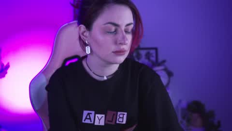 just call me Lana  and her security online show from 23, 1, 2025