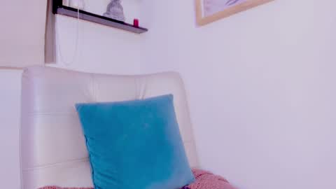 Snapshot of lana_hil chatting on 17, 12, 2024 LANA online show from 17, 12, 2024