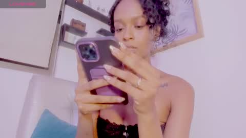 Snapshot of lana_hil chatting on 4, 1, 2025 LANA online show from 4, 1, 2025
