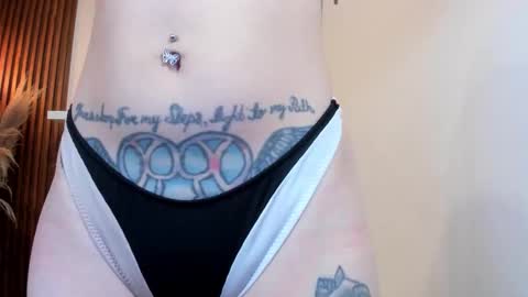 Lana     igauroraaaaaaaaa 1 online show from 7, 11, 2025