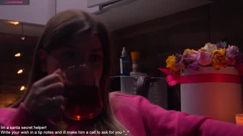 Snapshot of lana_rosy chatting on 5, 1, 2025 Alana online show from 5, 1, 2025