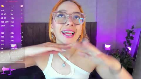 Snapshot of lanaamills chatting on 10, 10, 2025 Lana online show from 10, 10, 2025