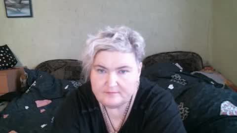 Snapshot of lanacat555 chatting on 28, 10, 2025 lanacat555 online show from 28, 10, 2025