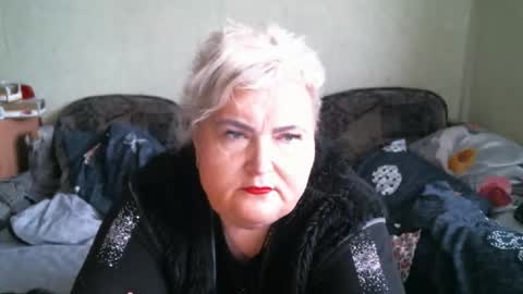 Snapshot of lanacat555 chatting on 15, 12, 2025 lanacat555 online show from 15, 12, 2025