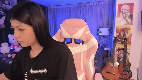 Snapshot of lanakyutt chatting on 11, 1, 2025 L A N A online show from 11, 1, 2025