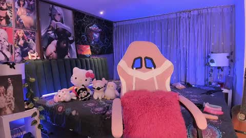Snapshot of lanakyutt chatting on 26, 1, 2025 L A N A online show from 26, 1, 2025