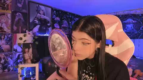 Snapshot of lanakyutt chatting on 22, 2, 2025 L A N A online show from 22, 2, 2025