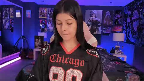 Snapshot of lanakyutt chatting on 25, 9, 2025 L A N A online show from 25, 9, 2025