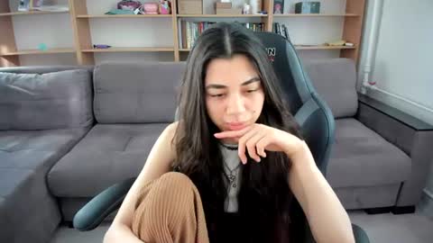 Lana online show from 28, 7, 2026