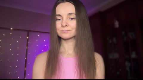 Lana online show from 10, 2, 2025