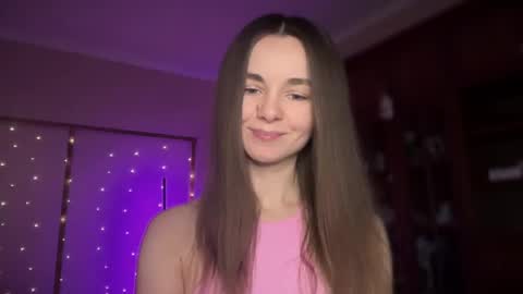 Lana online show from 11, 2, 2025