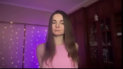 Lana online show from 1, 3, 2025