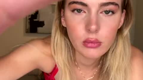 Lana online show from 4, 12, 2025