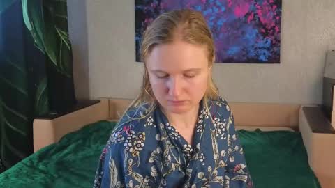 LanaviSmith online show from 4, 2, 2026