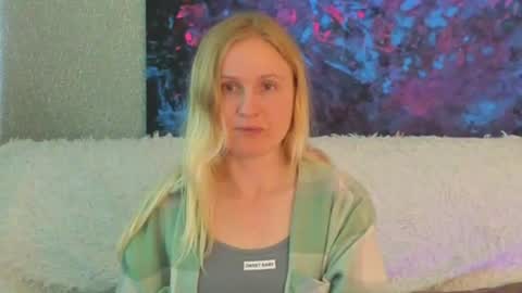 Snapshot of lanavismith chatting on 16, 6, 2026 LanaviSmith online show from 16, 6, 2026
