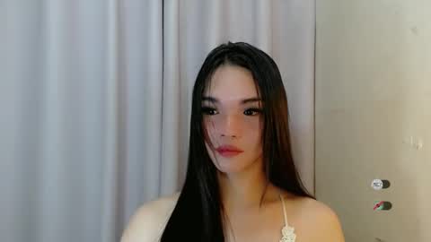 Snapshot of lanawyatt_ chatting on 8, 12, 2024 lanawyatt_ online show from 8, 12, 2024