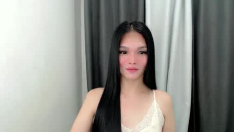 Snapshot of lanawyatt_ chatting on 15, 10, 2025 lanawyatt_ online show from 15, 10, 2025