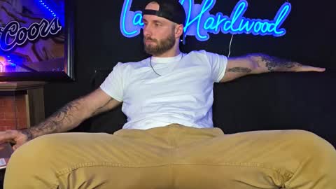 Snapshot of lancehardwood222 chatting on 6, 1, 2026 LANCE online show from 6, 1, 2026