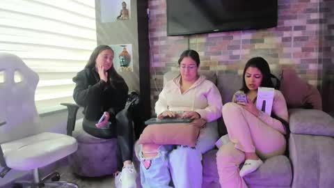 lanna_as online show from 17, 2, 2026