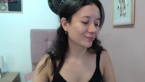 Snapshot of lanna_mills chatting on 26, 2, 2025 Lanna online show from 26, 2, 2025