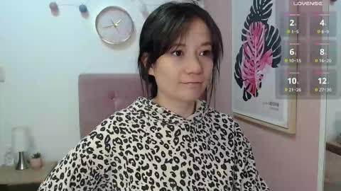 Snapshot of lanna_mills chatting on 11, 10, 2025 Lanna online show from 11, 10, 2025