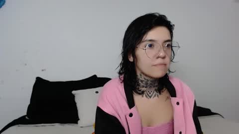 Snapshot of lannie_gonzales chatting on 16, 1, 2025 LANNIE online show from 16, 1, 2025