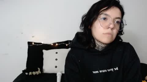 Snapshot of lannie_gonzales chatting on 17, 1, 2025 LANNIE online show from 17, 1, 2025