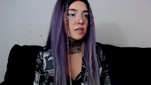 Snapshot of lannie_gonzales chatting on 19, 1, 2025 LANNIE online show from 19, 1, 2025