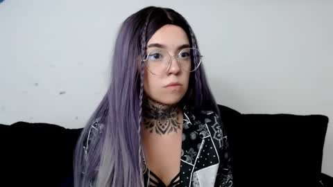 Snapshot of lannie_gonzales chatting on 20, 1, 2025 LANNIE online show from 20, 1, 2025