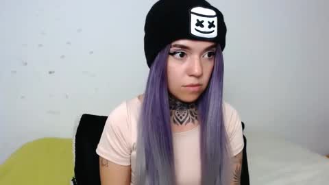 Snapshot of lannie_gonzales chatting on 27, 1, 2025 LANNIE online show from 27, 1, 2025