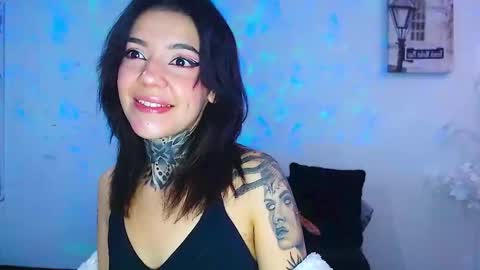 Snapshot of lannie_gonzales chatting on 10, 9, 2025 LANNIE online show from 10, 9, 2025