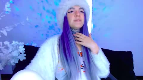 Snapshot of lannie_gonzales chatting on 5, 10, 2025 LANNIE online show from 5, 10, 2025