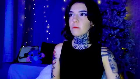 Snapshot of lannie_gonzales chatting on 16, 12, 2025 LANNIE online show from 16, 12, 2025