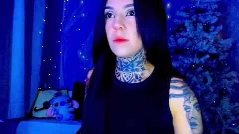 Snapshot of lannie_gonzales chatting on 17, 12, 2025 LANNIE online show from 17, 12, 2025