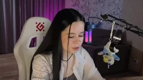 Monica online show from 6, 5, 2026