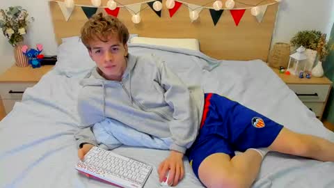 Snapshot of lanny_fandi chatting on 28, 2, 2025 Fandi online show from 28, 2, 2025