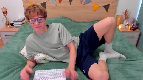 Snapshot of lanny_fandi chatting on 28, 9, 2025 Fandi online show from 28, 9, 2025