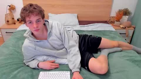 Snapshot of lanny_fandi chatting on 29, 11, 2025 Fandi online show from 29, 11, 2025