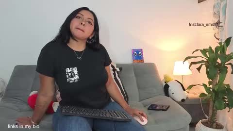 Lara  online show from 19, 2, 2026