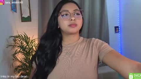 Lara  online show from 20, 4, 2026