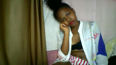 lara_belle online show from 15, 5, 2026