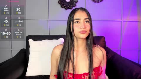 Snapshot of lara_madisson chatting on 14, 12, 2024 Lara Madisson online show from 14, 12, 2024