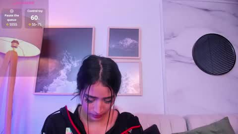 Snapshot of lara_madisson chatting on 21, 1, 2025 Lara Madisson online show from 21, 1, 2025