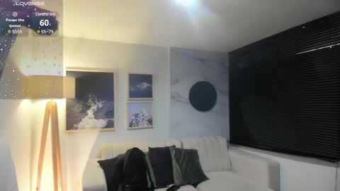 Snapshot of lara_madisson chatting on 11, 3, 2025 Lara Madisson online show from 11, 3, 2025