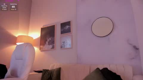 Snapshot of lara_madisson chatting on 22, 9, 2025 Lara Madisson online show from 22, 9, 2025