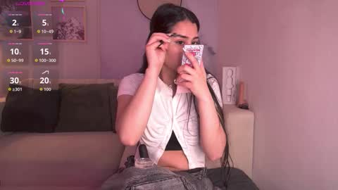 Snapshot of lara_madisson chatting on 22, 10, 2025 Lara Madisson online show from 22, 10, 2025