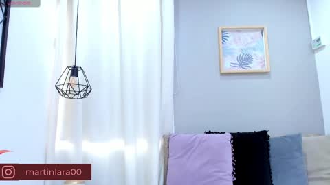      700  200   online show from 1, 3, 2025