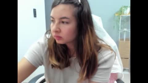 Lara online show from 1, 6, 2026