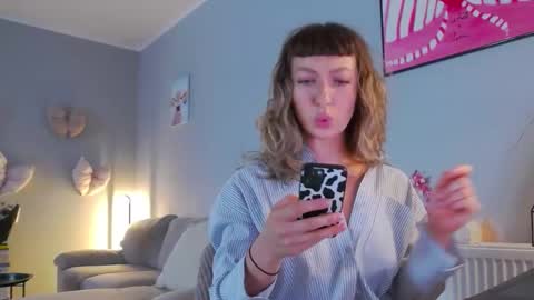 LaraKanes online show from 29, 9, 2025